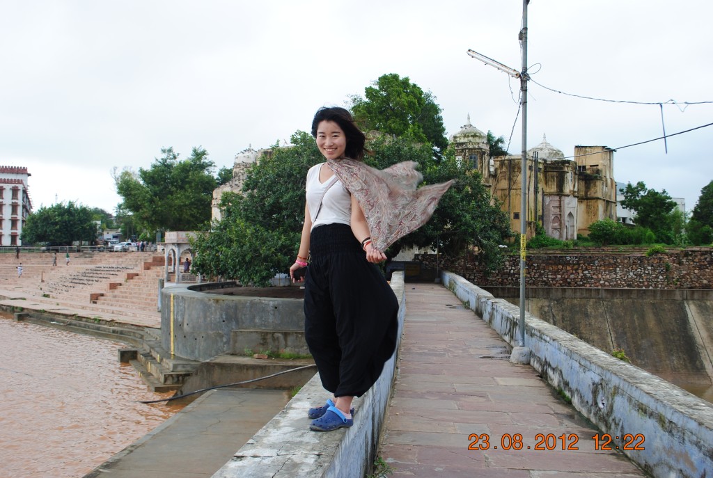 simran-ajmer-taxi-car-rental-hire-cab_102.jpg