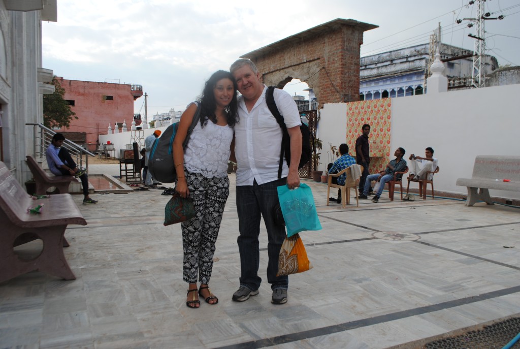 simran-ajmer-taxi-car-rental-hire-cab_139.jpg
