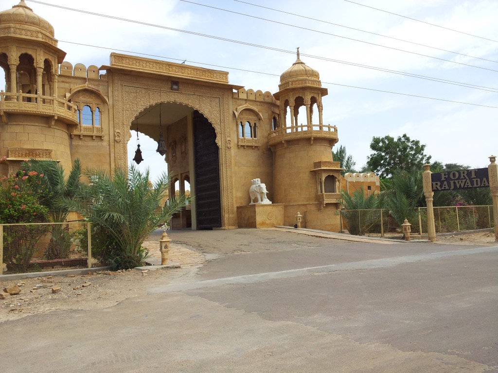 simran-ajmer-taxi-car-rental-hire-cab_27.jpg