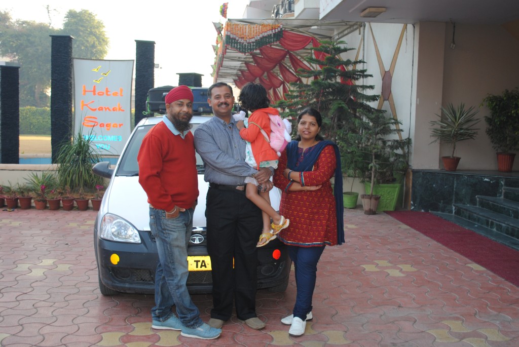 simran-ajmer-taxi-car-rental-hire-cab_77.jpg