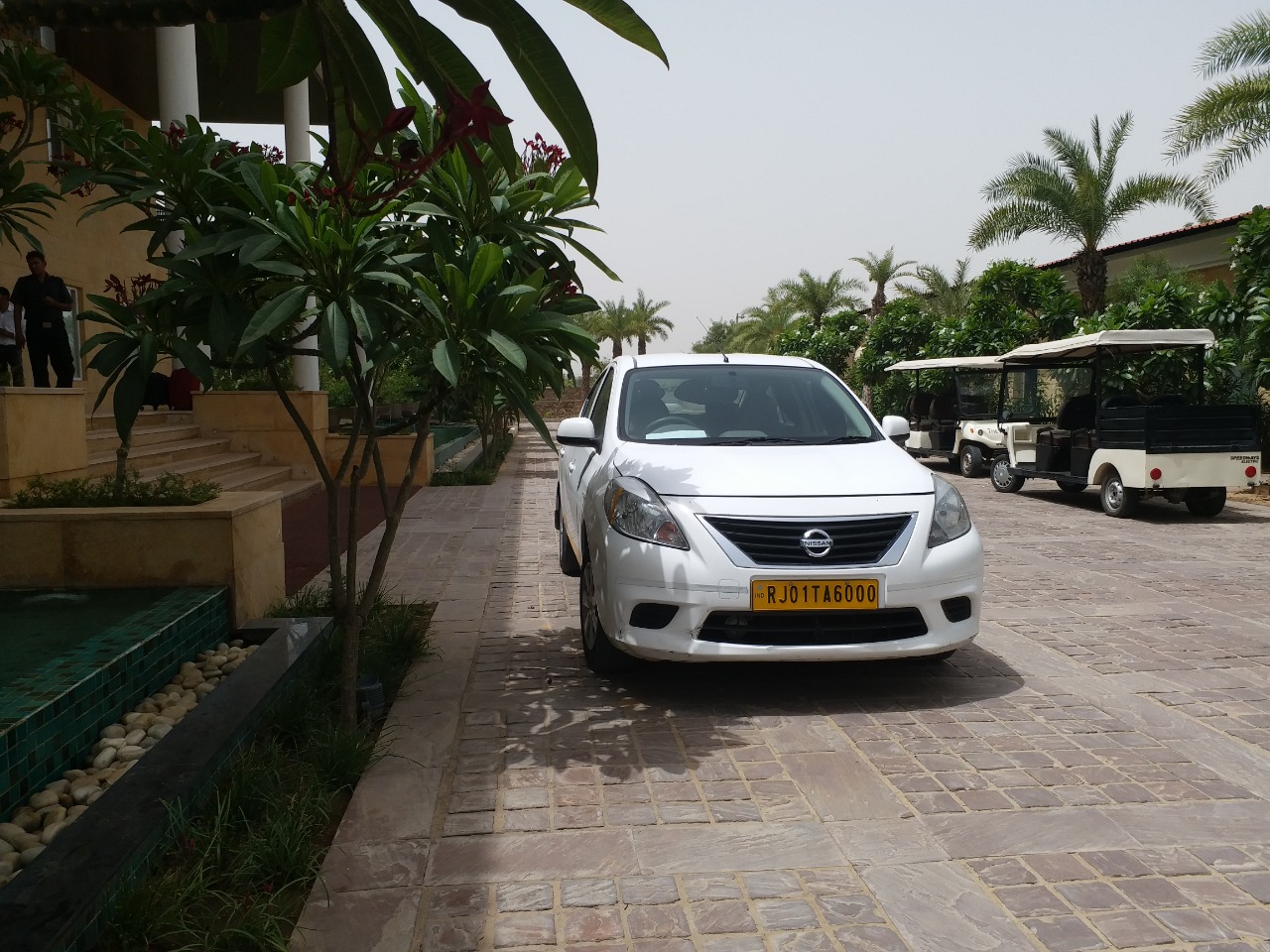 simran-ajmer-taxi-car-rental-hire-cab_42.jpg